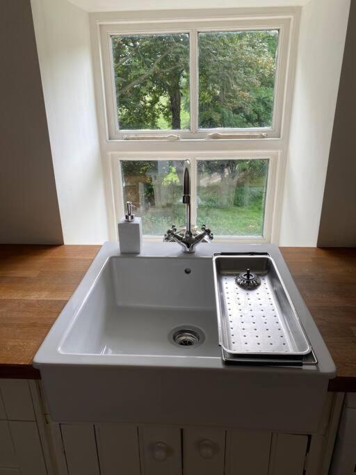 Luxury Peak District 2 Bedroom Boutique Cottage Two Dales Exterior foto